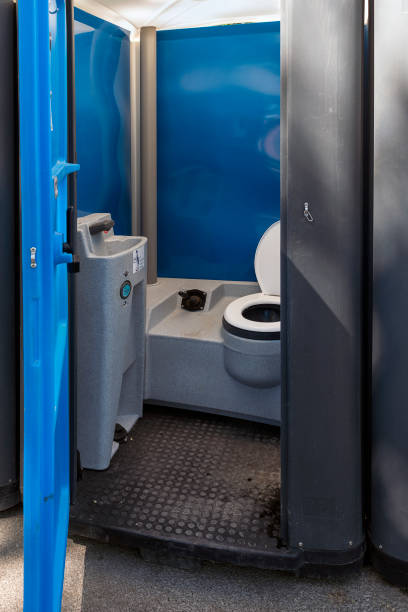 Best Portable restroom trailer rental  in Thatcher, AZ